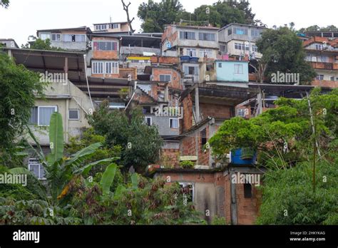 Santo Amaro Favela Hi Res Stock Photography And Images Alamy
