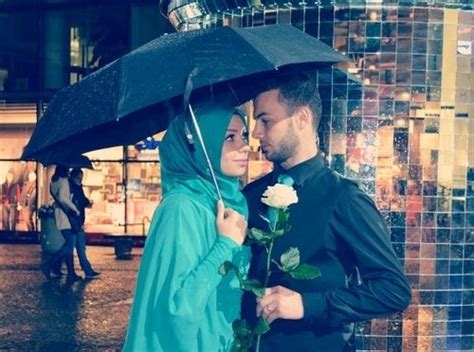 While these nigerian dating sites are not popular they still have their spaces. Cute and Romantic Photos Of Muslim Couples - Islam for ...