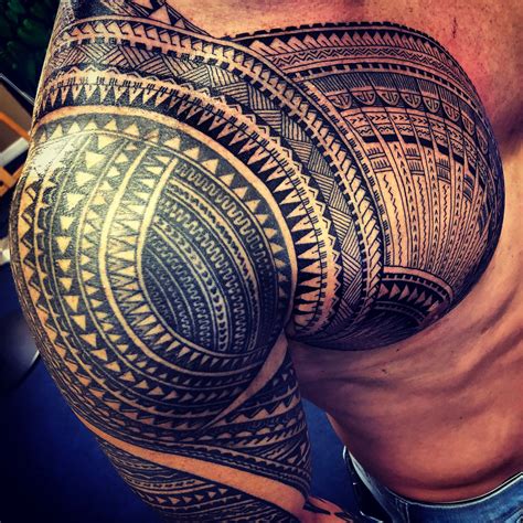 Samoan Inspired Tatau By Michael Fatutoa Samoan Mike Samoan Tattoo