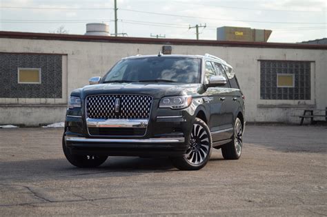 2022 Lincoln Navigator Review Hands Free Luxury Cnet