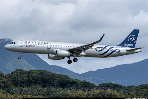 Airbus A321 231 Skyteam China Eastern Airlines Aviation Photo