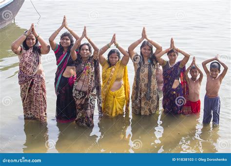 Hindu Women Pilgrims Take Bath In The Holy River Ganges Free Nude
