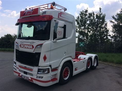 Scania v8 t730 delivering scania s730 v8 next generation trucks. Épinglé par R PL sur Scania V8 | Vieux et Hollande