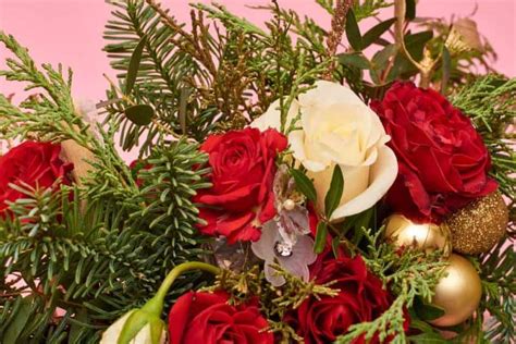 Christmas Themed Flower Arrangements Archives Thrifty Florist Blog