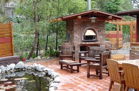 The backyard pizza oven is here to save the day! pizza-oven-4 - Backyard Dream