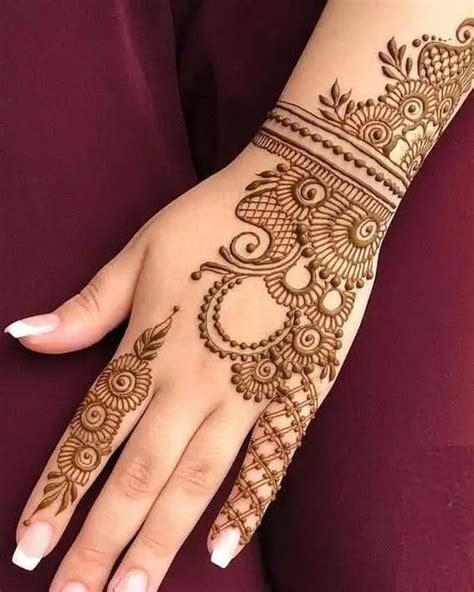 14 Mehndi Design Ideas That Tells A Story Mozaicq