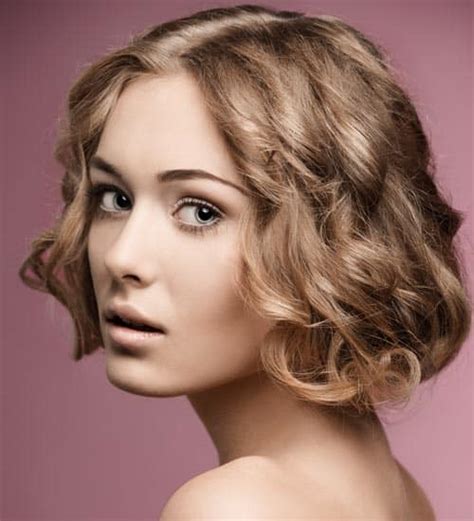 10 Different Bob Hairstyles For Curly Hair Women Styles At Life