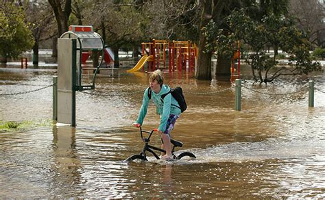 Flooding Hits Victoria Australia Australia News The Guardian