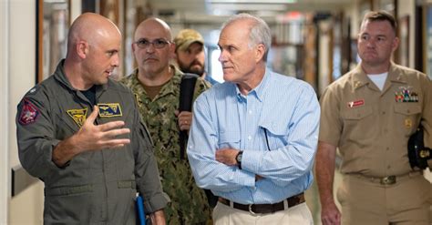 Trump Fires Us Navy Secretary Richard Spencer Over Seal Misconduct Case
