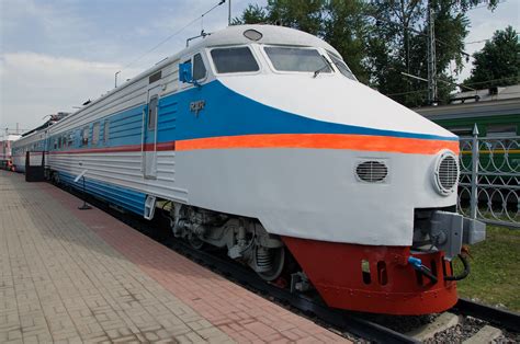 Zheldoripoteka, rzd's real estate arm, was revealed to have sold land plots located close to railway stations in major cities to the son of russian railways president vladimir yakunin.26 far east land. Russian Railways (RZD), ER200 Intercity EMU, Moscow, Russi ...