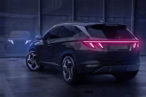 Outside, tucson is designed to impress while inside, you'll discover a level of roominess, comfort and versatility that. First Look: 2021 Hyundai Tucson - The Detroit Bureau