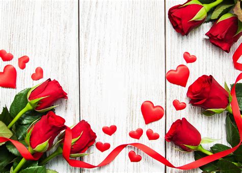 Fonds Decran 2632x1885 Roses Saint Valentin Rouge Cœur Madrier Fleurs