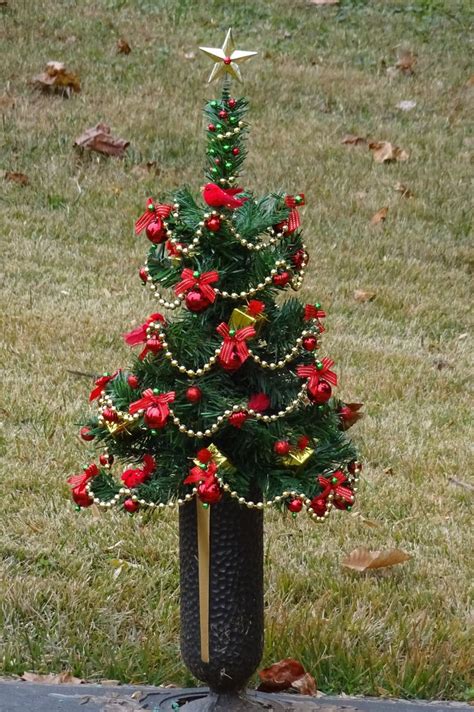 Cemetery Vase Christmas Tree Gravesite Decorations Cemetary