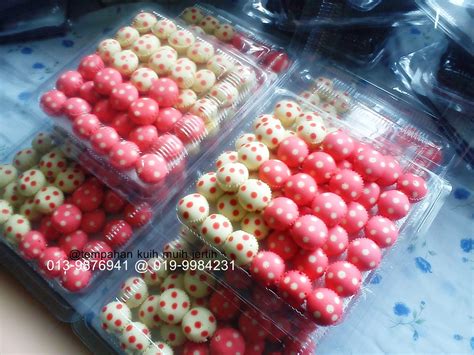 Kali ni saya nak cuba resepi apam santan pula. riNduSyuRga: RESEPI APAM POLKADOT