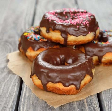 No Yeast Baked Donuts With Chocolate Frosting Treat Dreams