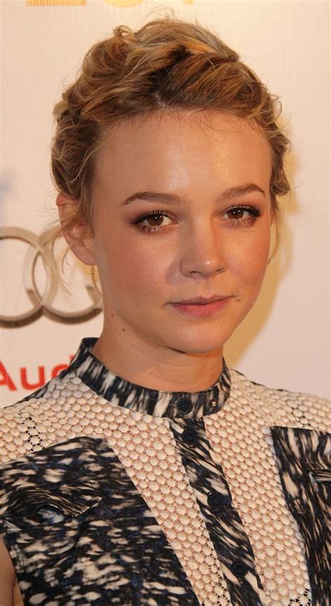 See more ideas about carey mulligan, short hair styles, carey. 40 Of Carey Mulligan's Most Adorable Hair & Makeup Looks ...