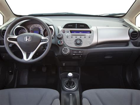 2013 Honda Fit Vins Configurations Msrp And Specs Autodetective