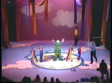 The Wiggles Colored Dancers The Wiggly Nostalgic Years Wiki Fandom
