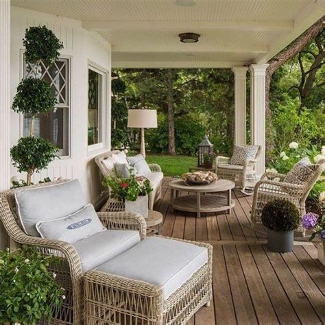 25 Stylish Farmhouse Patio Ideas To Style Up Your Home
