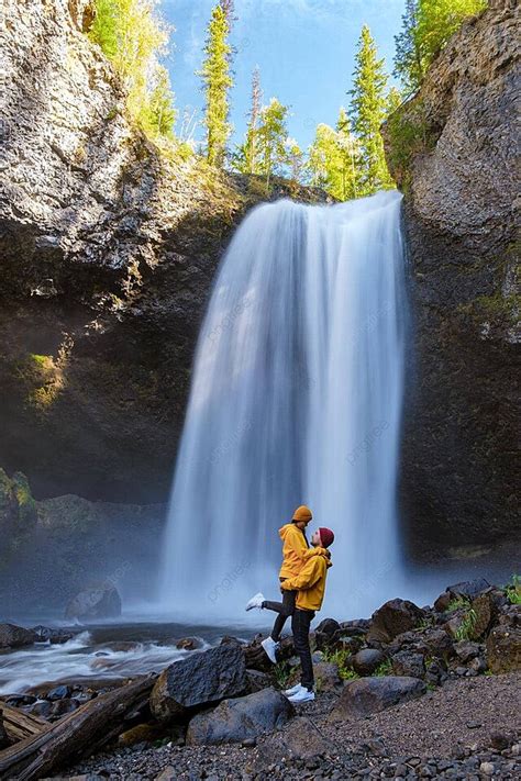 Moul Falls The Iconic Waterfall Of British Columbias Wells Gray