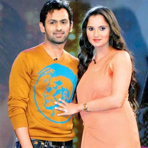 Sania Mirza Shoaib Malik Heading For Divorce Fans Are Surprised That The Cricketer Did Not
