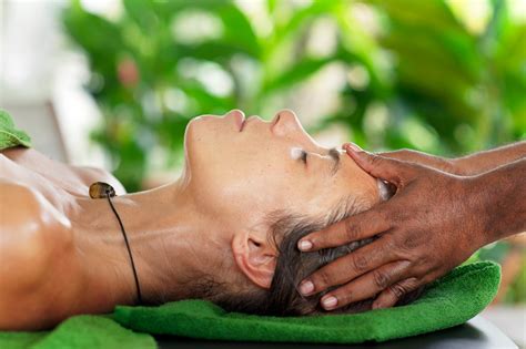 Ayurvedic Massage Treatments Facts And What To Expect Yoga And Surf