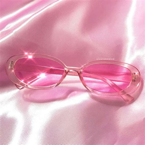 Pin By Eliana Mendes On Girly Pink Pink Wallpaper Girly Pink Vibes Glasses Pink
