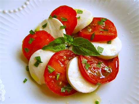 Insalata Caprese Or Tomato Basil And Mozzarella Salad Christinas