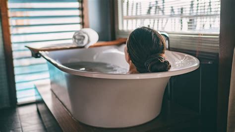 Why Taking A Bath Is A Great Activity For Brain Health