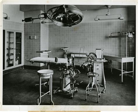 Operating Room In Hospital In New York City 1945 The Digital