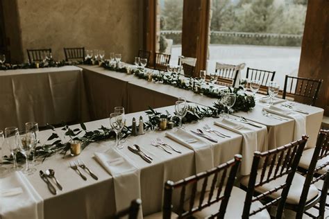 U Shaped Head Table On The Stage With Garland Reception Table Layout