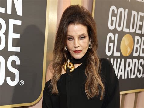 Lisa Marie Presley The Babe Of Elvis Presley Is Dead At Age Her Mother Says