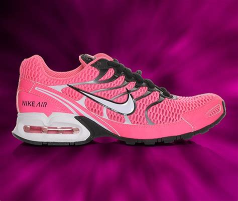 Women S Nike Air Max Torch 4 Running Shoes In Pink Black At Shoe Carnival Nike Air Max Nike