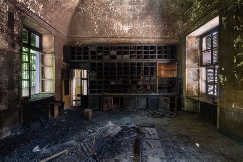 Photographing A Creepy And Abandoned Hospital Urban Photography By