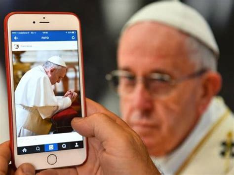 Pope Francis Posts First Picture On Instagram The Express Tribune