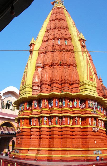 Gajanan maharaj aarti is a free software application from the video tools subcategory, part of the program can be installed on android. | Gajanan Darshan | - Gajanan Maharaj Shegaon, Online ...