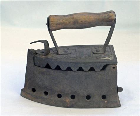 Charcoal Iron Early 20th Century