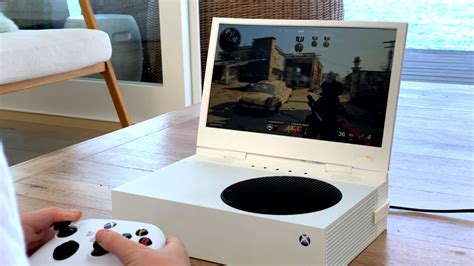 This Ingenious Screen Transforms The Xbox Series S Into A Virtual