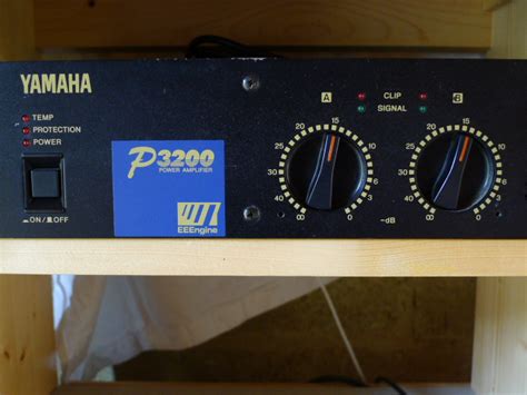 P3200 Yamaha P3200 Audiofanzine