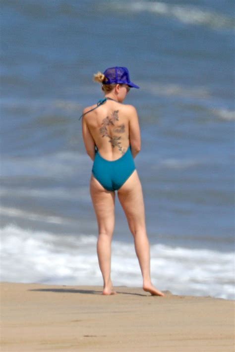 Scarlett Johansson In A Swimsuit Beach In The Hamptons NY 08 11 2019