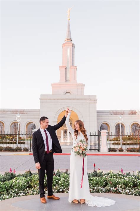 Gorgeous Lds Wedding At The Sacramento Temple And Reception At The Blue