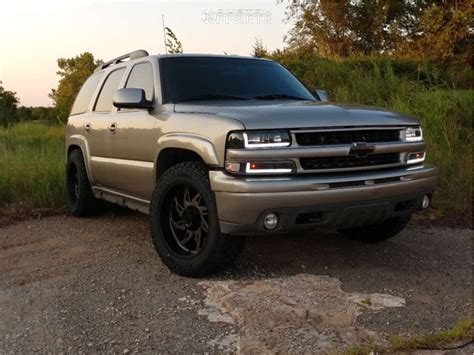 2003 Chevrolet Tahoe Wheel Offset Slightly Aggressive Lowered On