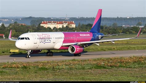 Ha Lxl Wizz Air Airbus A321 At Gdańsk Lech Wałęsa Photo Id