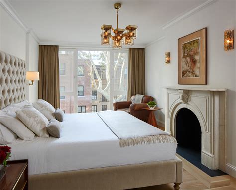 Manhattan Brownstone Transitional Bedroom New York By Décor Aid