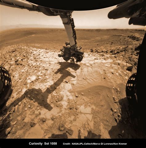 Nasa's perseverance rover is expected to land on the surface of mars on thursday, february 18, around 3:55 p.m. Curiosity Discovers Mars Rock Like None Before, Sets Drill ...