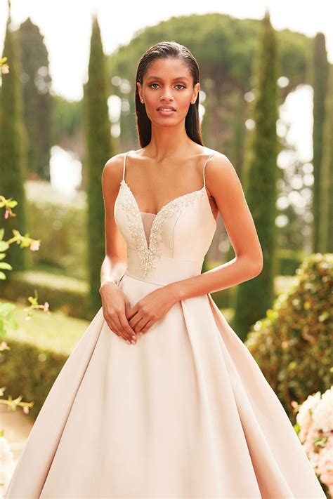 wedding dresses by sincerity bridal 44186 weddingwire ca