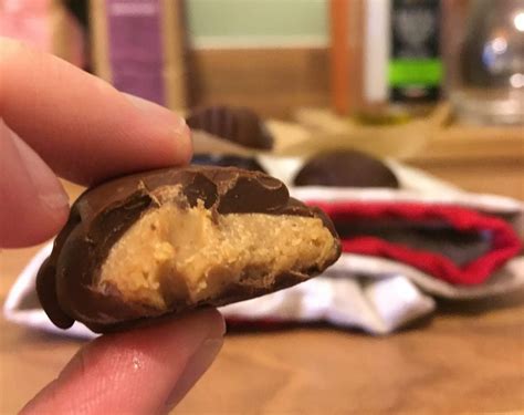Low Fodmap Healthy Nutty Chocolate Bites