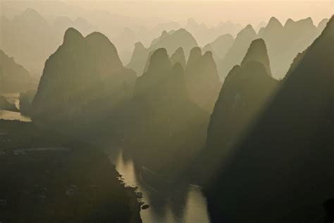 тапети слънчева светлина пейзаж Китай хълм вода сърце размисъл