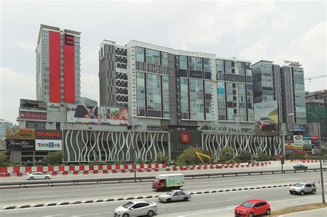 The empire city mall, when completed, will boast two million sq ft of net lettable area. EMPIRE CITY @ Damansara Perdana/Mutiara Damansara