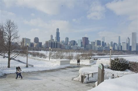 Helpful Tips For Settling In For A Chicago Winter